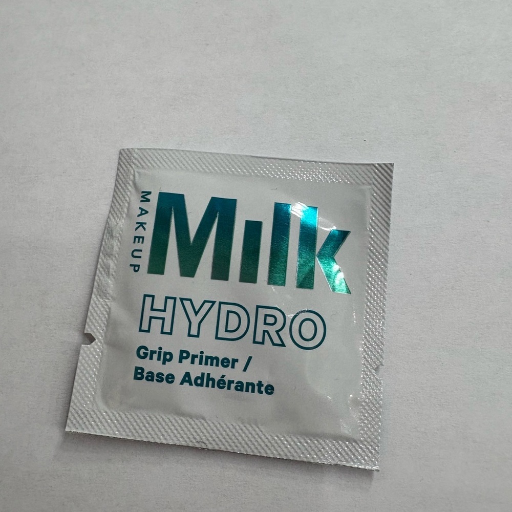5/$15☀️Milk Makeup Hydro Grip Primer